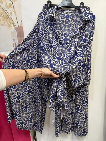 Komplet Mykonos bawełna + wiskoza, koszula oversize + szerokie spodnie, kremowo-niebieskie, we wzory, mozaikę